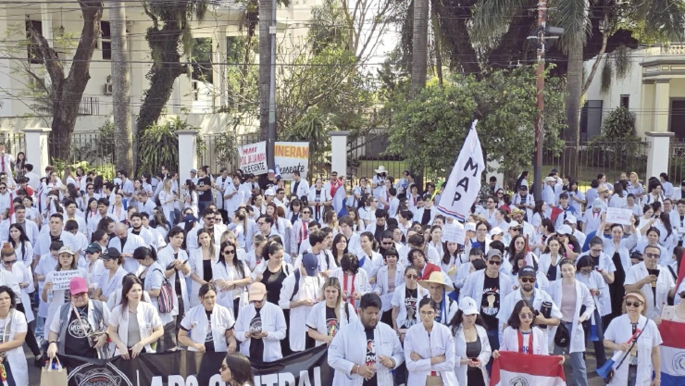Médicos y docentes anuncian nuevas huelgas nacionales para septiembre. Imagen 2